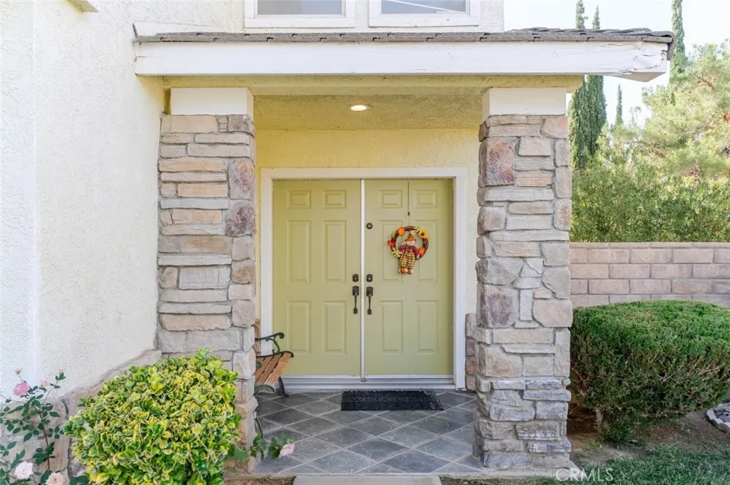 40055 Denham Drive, Palmdale, California 93551 home-pic-40